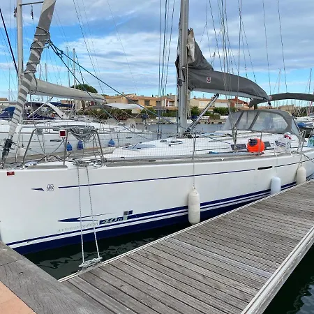 Voilier Hebergement Atypique & Navigation Agde Exterior photo