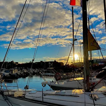 Voilier Hebergement Atypique & Navigation Agde Exterior photo
